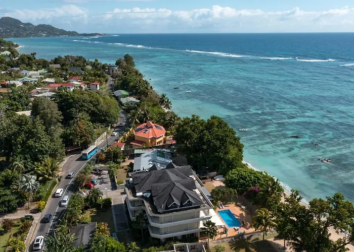 Crown Seychelles