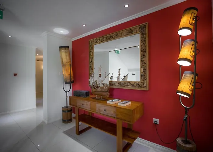 Crown Seychelles 4* Pointe Au Sel