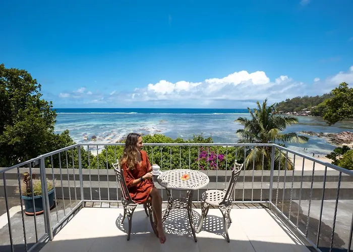 Crown Seychelles Hotel Pointe Au Sel