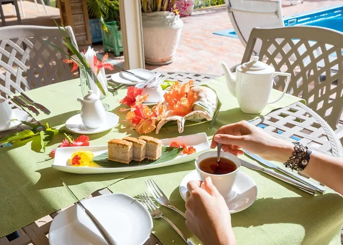 Crown Seychelles Hotel