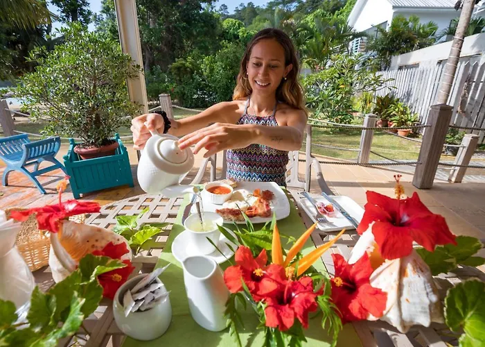 Crown Seychelles 4* Pointe Au Sel