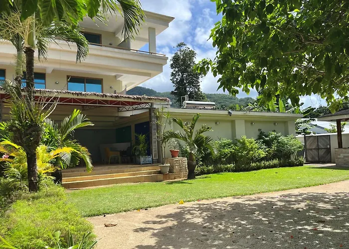 Hotel Crown Seychelles Pointe Au Sel