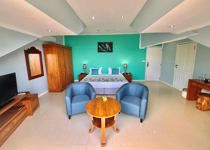 Hotel Crown Seychelles Pointe Au Sel