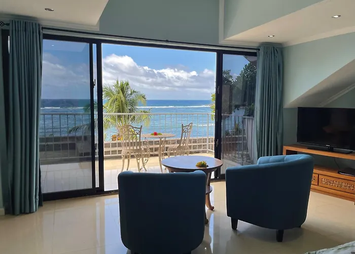 Crown Seychelles 4*