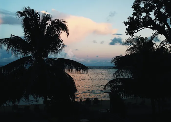 Hotel Crown Seychelles 4*