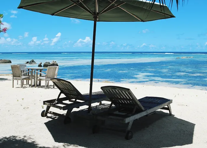 Crown Seychelles 4* Pointe Au Sel