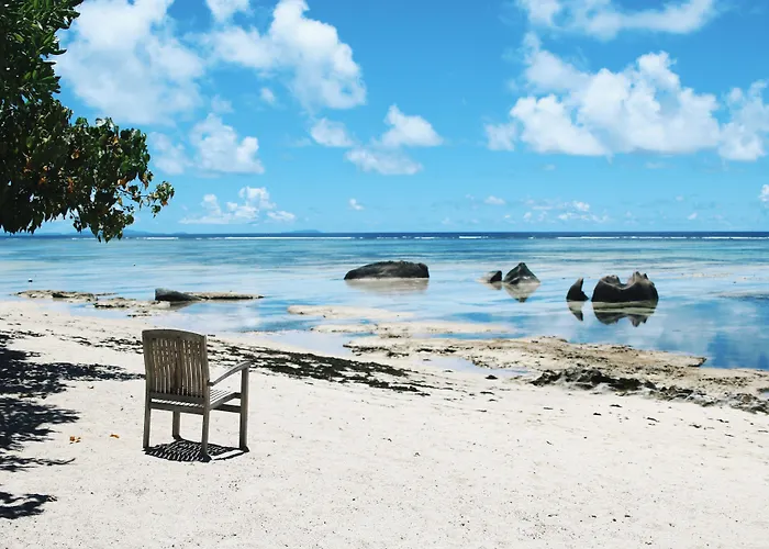 Crown Seychelles Hotel