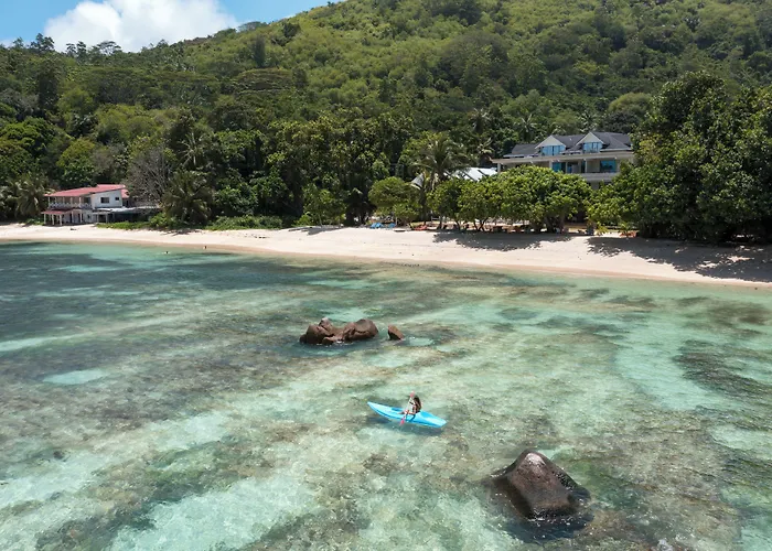 Crown Seychelles Pointe Au Sel