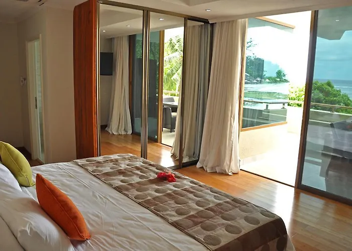 Hotel Crown Seychelles Pointe Au Sel